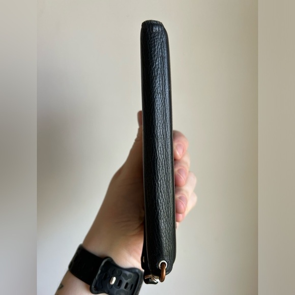 Rebecca Minkoff Leather Smart Phone Wallet With Wrist Strap. - Picture 2 of 5